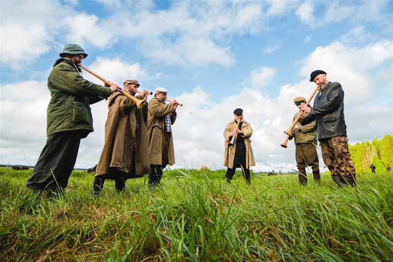 Folk album. Русский рожок Нерехта. Фестиваль русский рожок 2021. Фолк радио России.